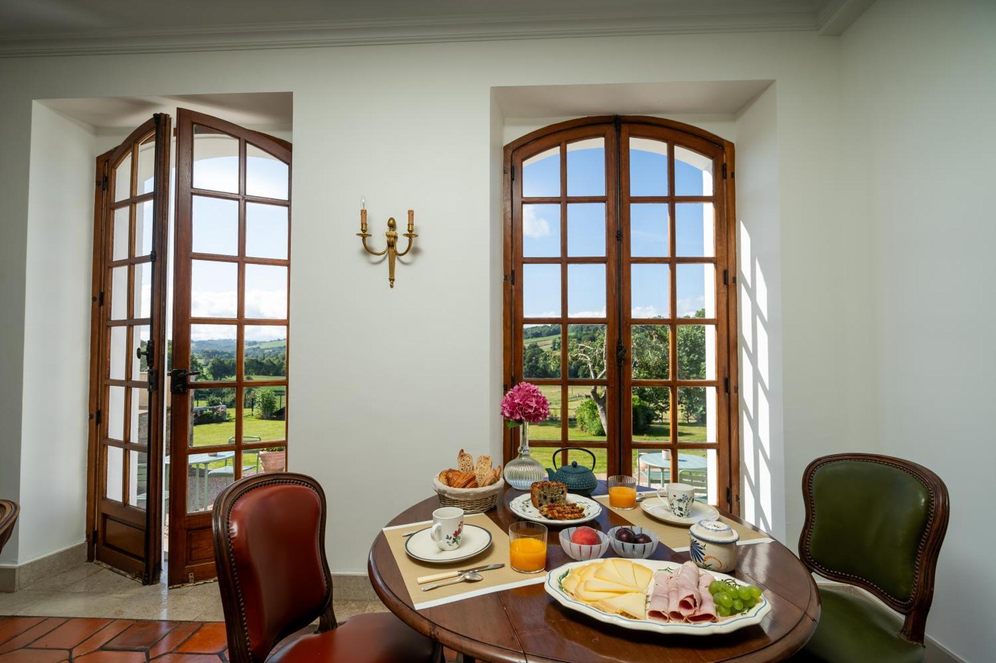 Le Relais Du Faget Hotel Oloron-Sainte-Marie Luaran gambar